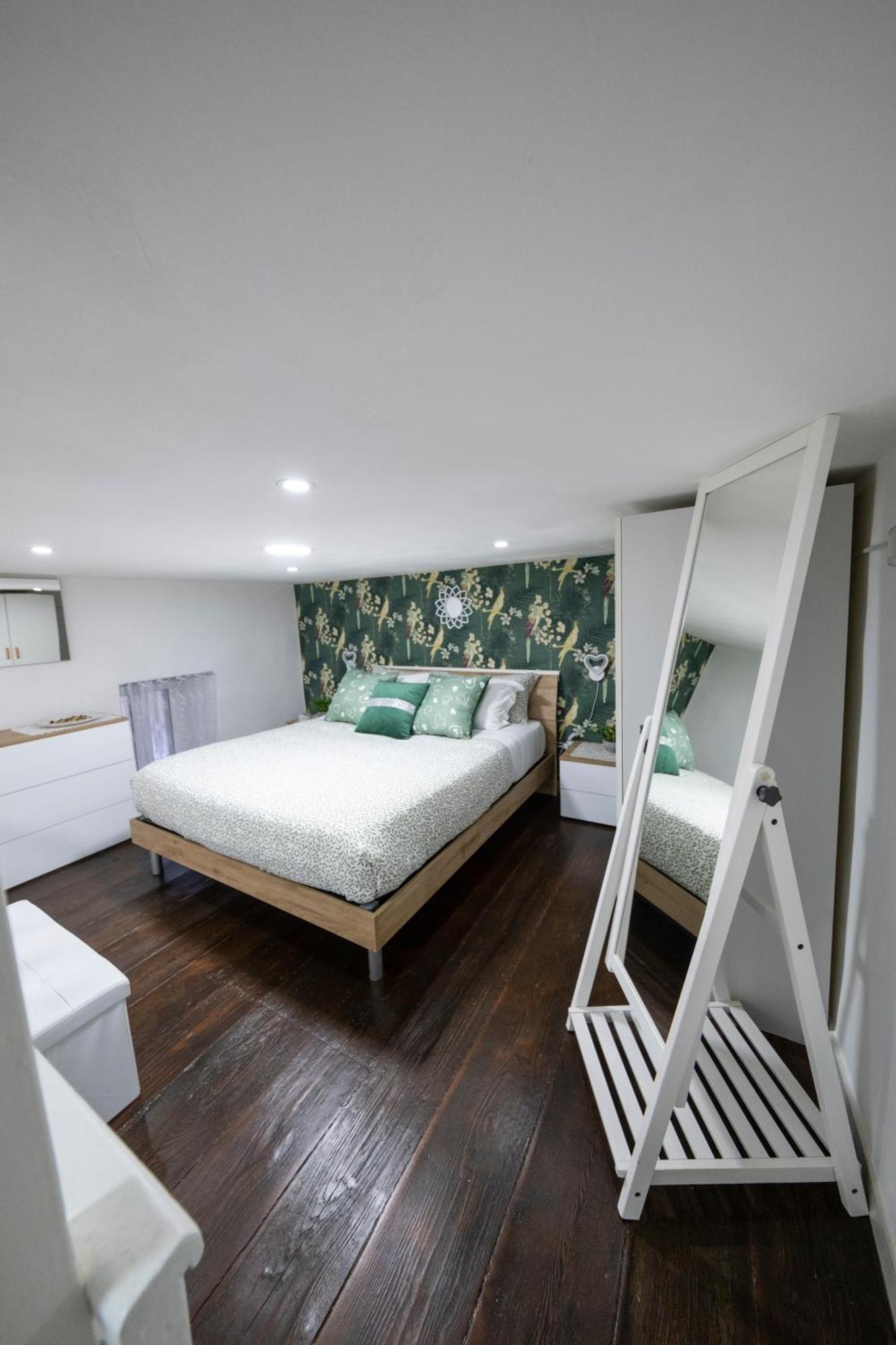 Green Center Valery Sweet House Napoli Bagian luar foto